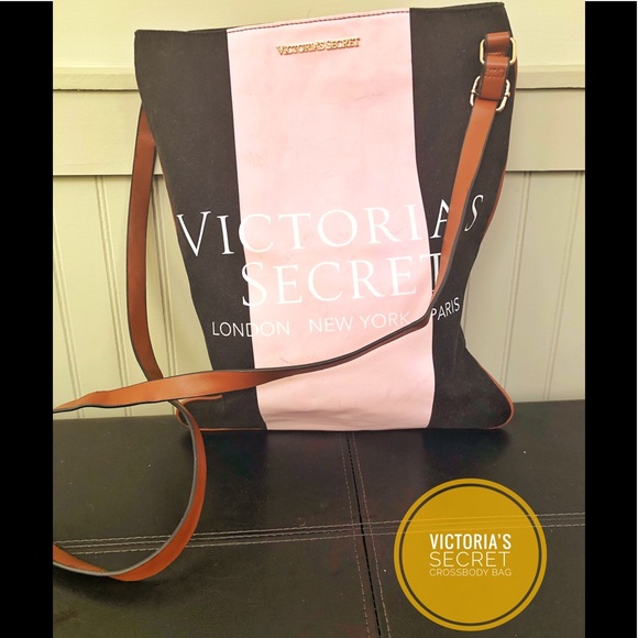 Victoria's Secret Handbags - VICTORIA’S SECRET | Crossbody Bag